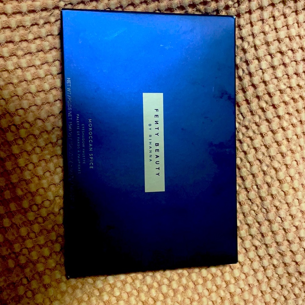 Eyeshadow palette